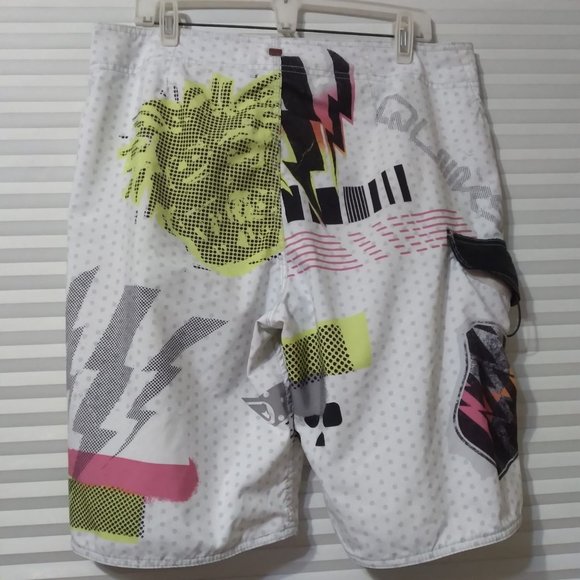 Quiksilver swim trunks. - Picture 2 of 8